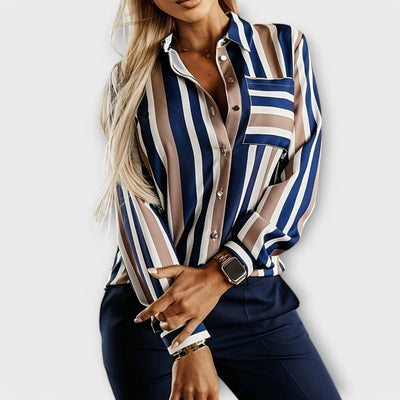 Casual en rustige gestreepte blouse